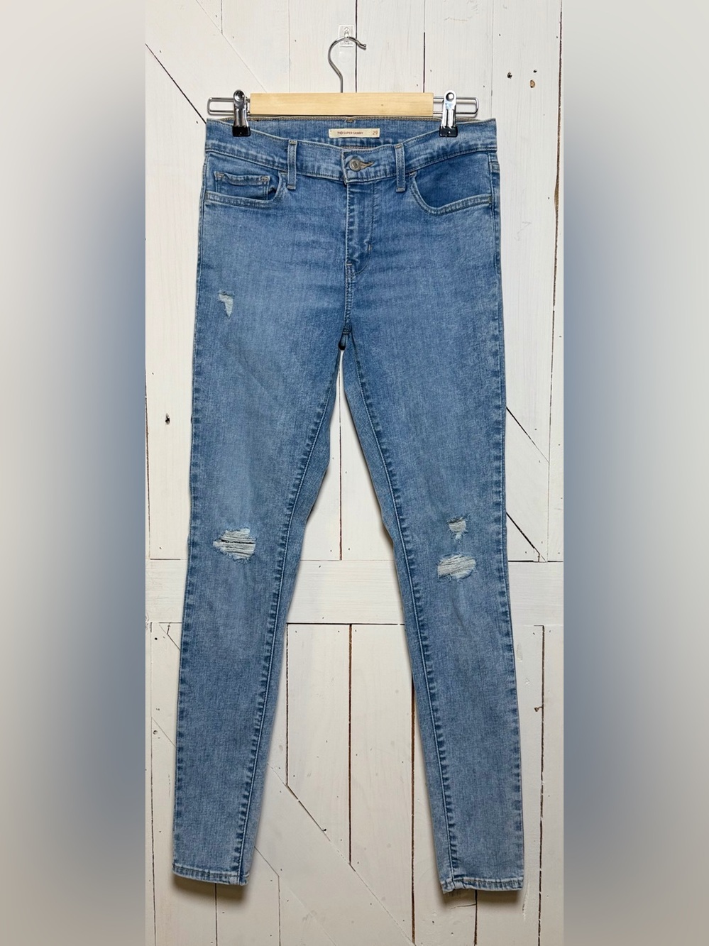 Levi’s 710 Super Skinny Jeans 29 Distressed Light Wash Ripped Knee